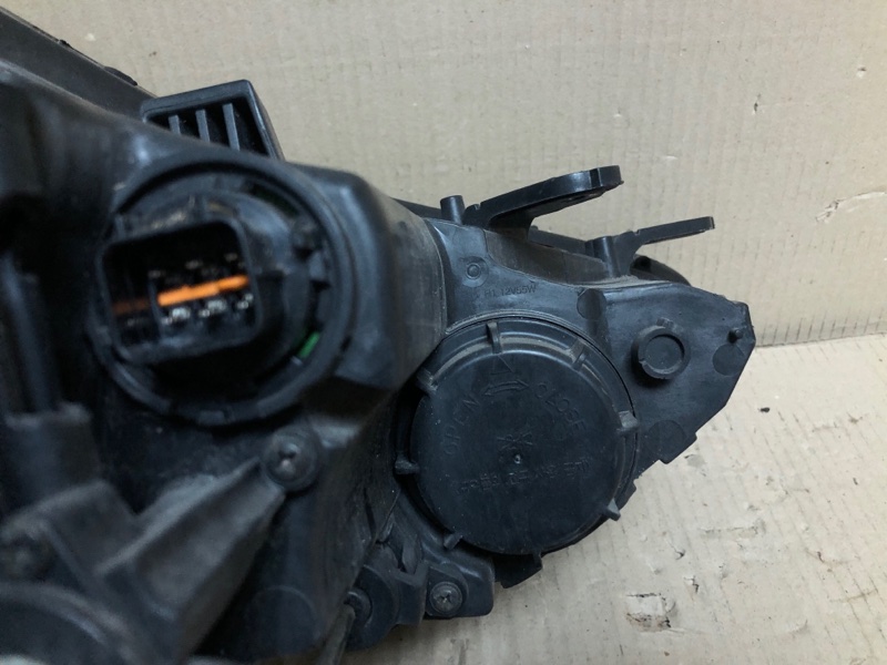 Фара передняя левая ELANTRA MD 10-15 2013 1.8 G4NB