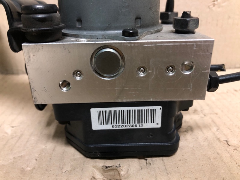 Блок ABS ELANTRA MD 10-15 2013 1.8 G4NB