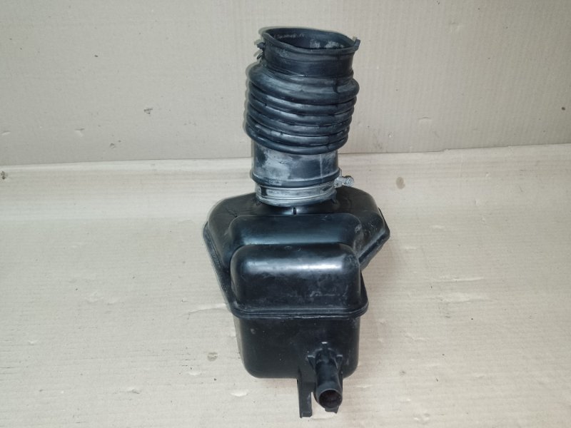 Патрубок воздушного фильтра MURANO Z50 02-07 Z50 3.5