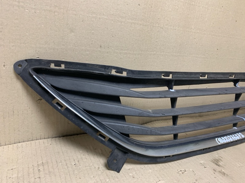 Решетка переднего бампера ELANTRA MD 10-15 2013 1.8 G4NB