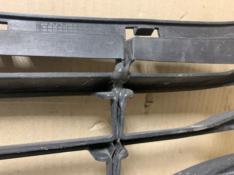 Решетка переднего бампера ELANTRA MD 10-15 2013 1.8 G4NB