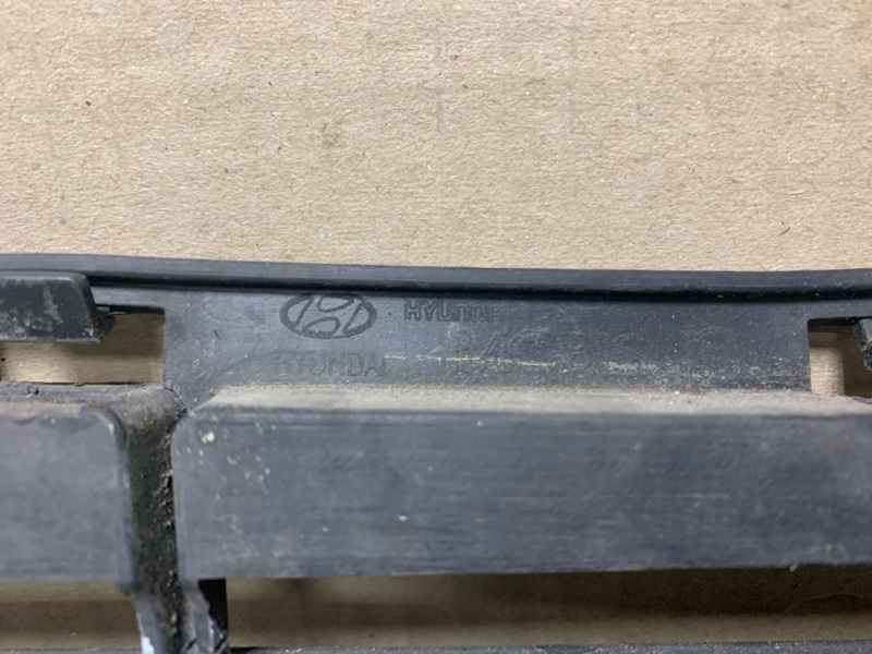 Решетка переднего бампера ELANTRA MD 10-15 2013 1.8 G4NB