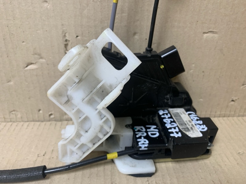 Замок двери задний правый ELANTRA MD 10-15 2013 1.8 G4NB