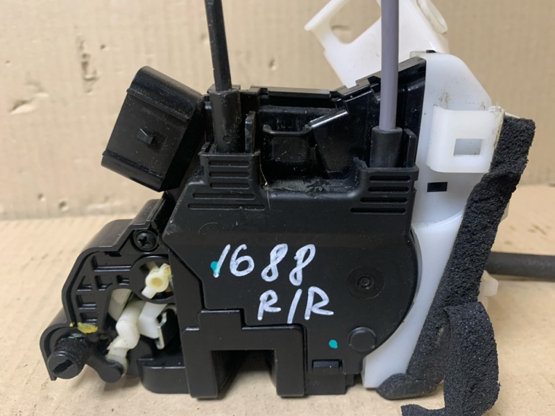 Замок двери задний правый ELANTRA MD 10-15 2013 1.8 G4NB