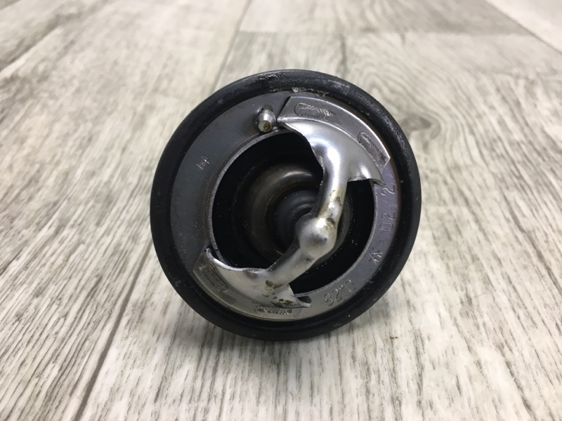 Термостат HIGHLANDER 01-07 2002 Внедорожник 3.0 1MZFE