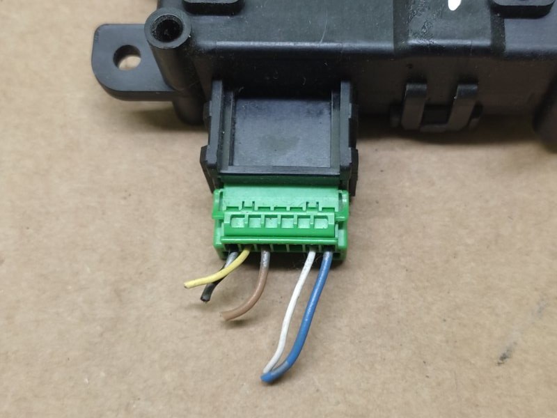 Моторчик заслонки печки ACURA MDX (YD3) 13-21 YD3 3.5 J35Y4 Моторчик заслонки печки ACURA MDX (YD3) 13-21 YD3 3.5 J35Y4