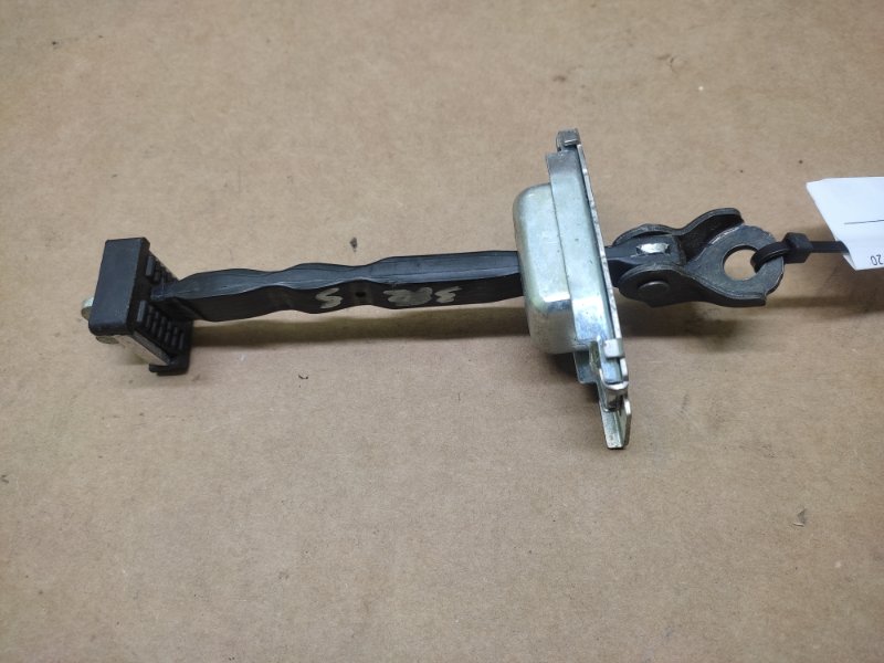 Ограничитель двери задний правый ACURA MDX (YD3) 13-21 2014 YD3 3.5 J35Y4 72840-TZ5-A03 Б/У