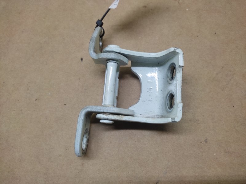 Петля двери верхняя задняя правая MDX (YD3) 13-21 2014 YD3 3.5 J35Y4 Петля двери верхняя задняя правая MDX (YD3) 13-21 2014 YD3 3.5 J35Y4