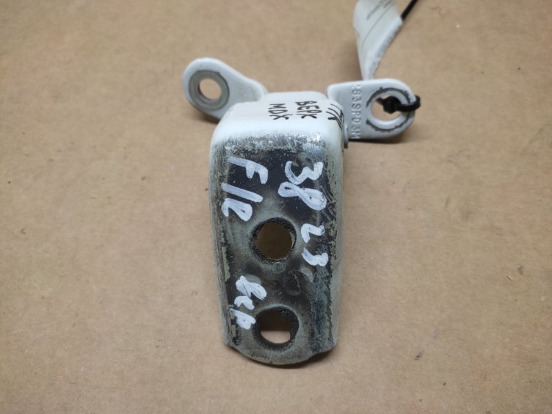 Петля двери верхняя передняя правая ACURA MDX (YD3) 13-21 2014 YD3 3.5 J35Y4 67410-SNE-A01ZZ Б/У