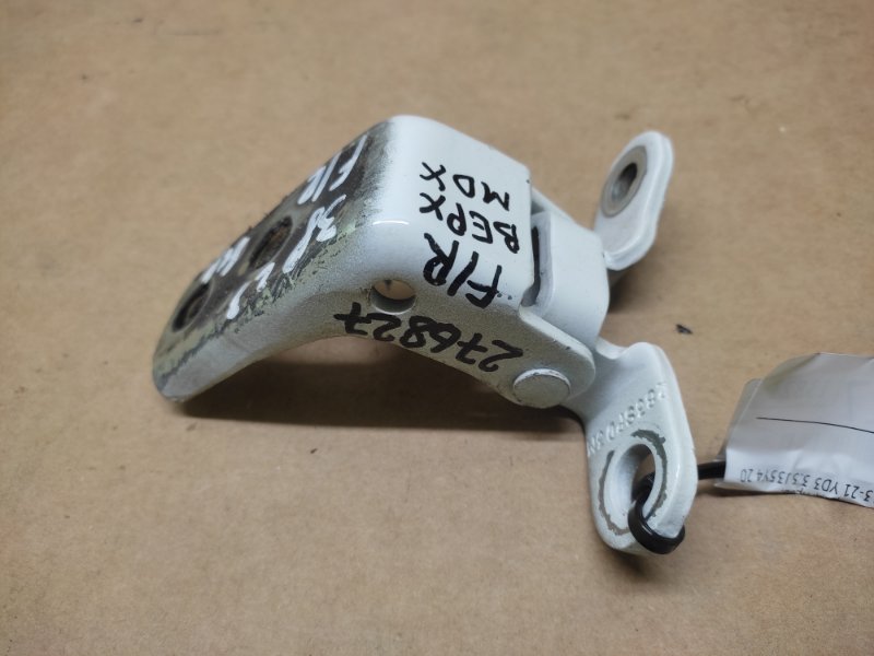 Петля двери верхняя передняя правая MDX (YD3) 13-21 2014 YD3 3.5 J35Y4