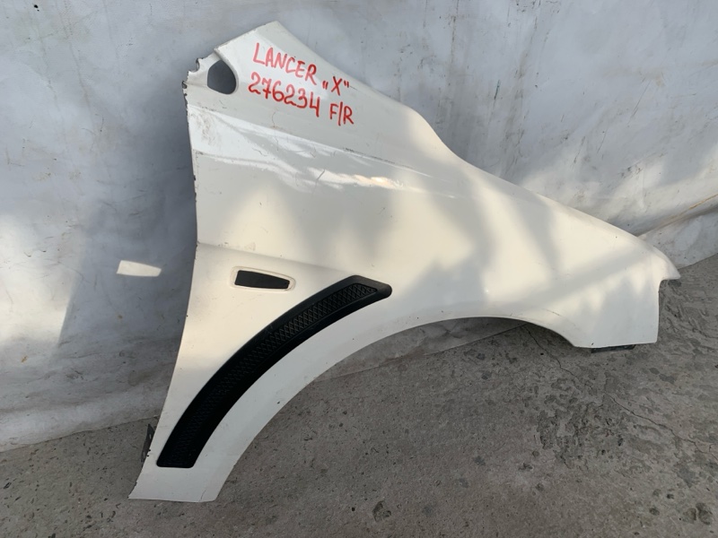 Крыло переднее правое MITSUBISHI LANCER X 10 07-15