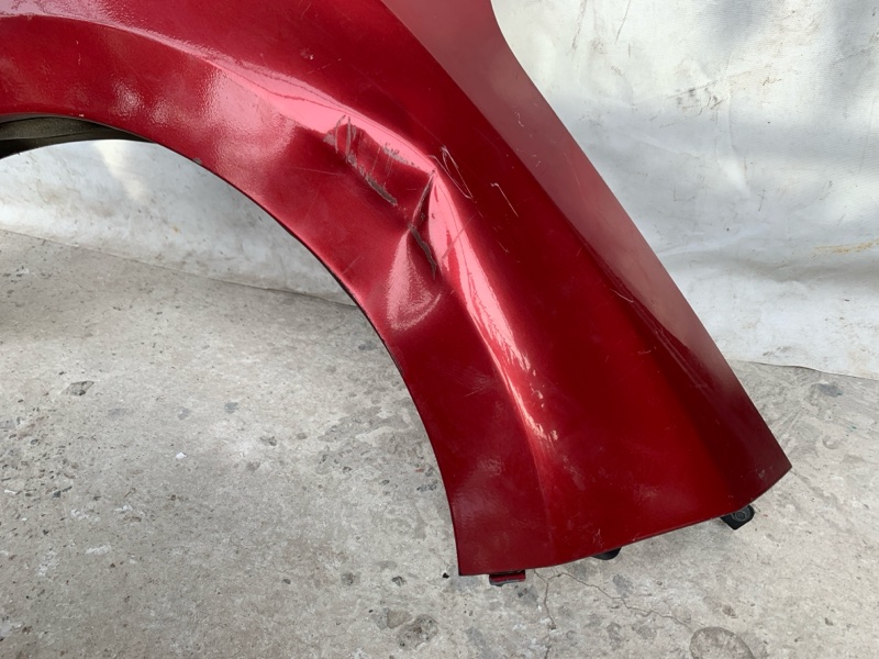 Крыло переднее правое LEAF 10-17