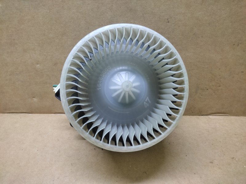 Моторчик печки передний MDX (YD3) 13-21 2014 YD3 3.5 J35Y4 Моторчик печки передний MDX (YD3) 13-21 2014 YD3 3.5 J35Y4