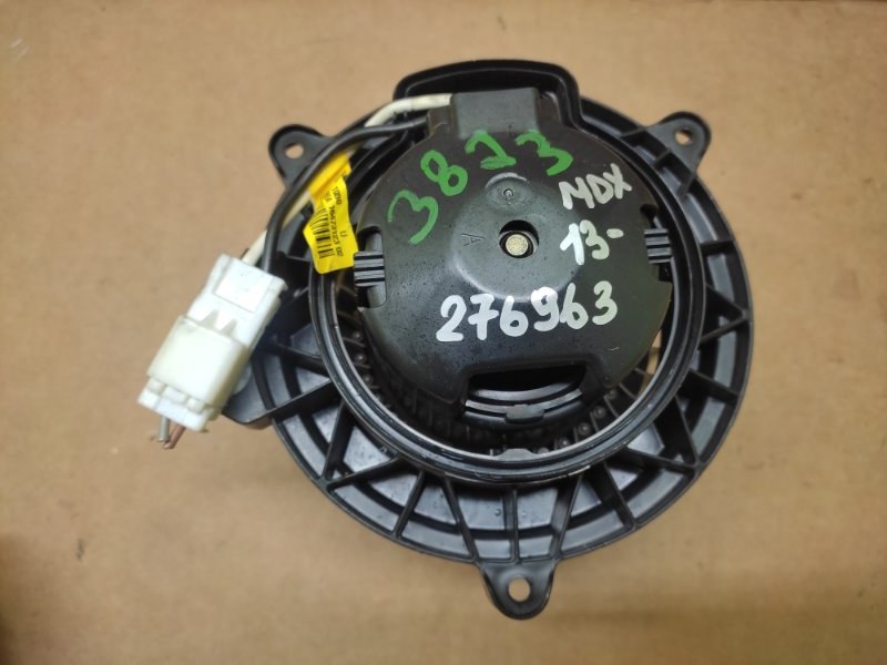 Запчасть моторчик печки задний ACURA MDX (YD3) 13-21 2014 YD3 3.5 J35Y4 79309-TG7-A61 Б/У Моторчик печки задний ACURA MDX (YD3) 13-21 2014 YD3 3.5 J35Y4 79309-TG7-A61 Б/У