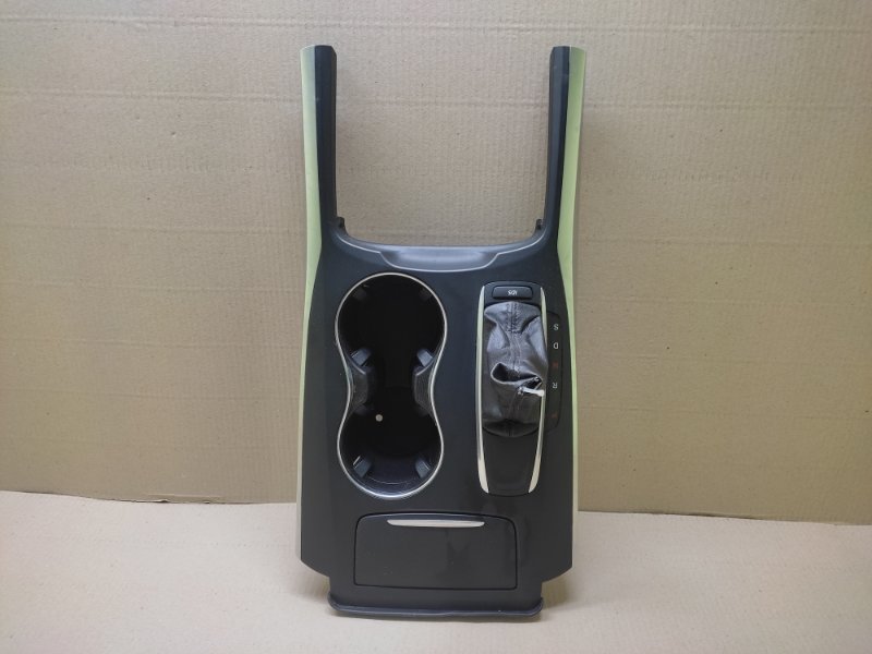 Консоль центральная ACURA MDX (YD3) 13-21 2014 YD3 3.5 J35Y4 77281-TZ5-A01ZA Б/У