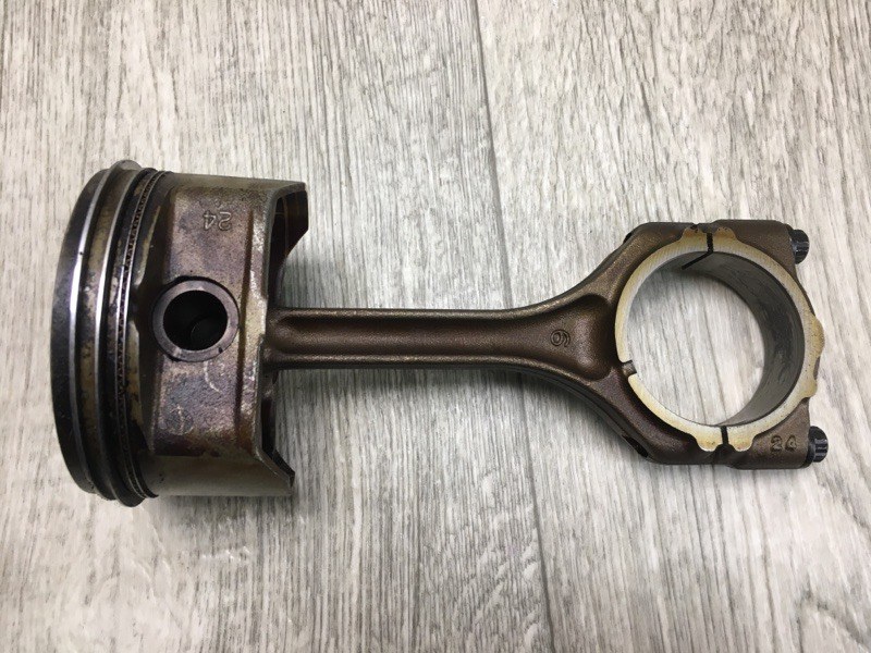 Шатун LANCER X 10 07-15 2010 Хетчбек 2.4 4B12