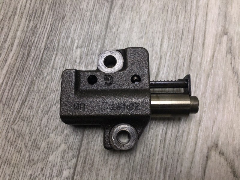 Натяжитель цепи ГРМ MITSUBISHI LANCER X 10 07-15 2010 Хетчбек 2.4 4B12 MN183894 Б/У