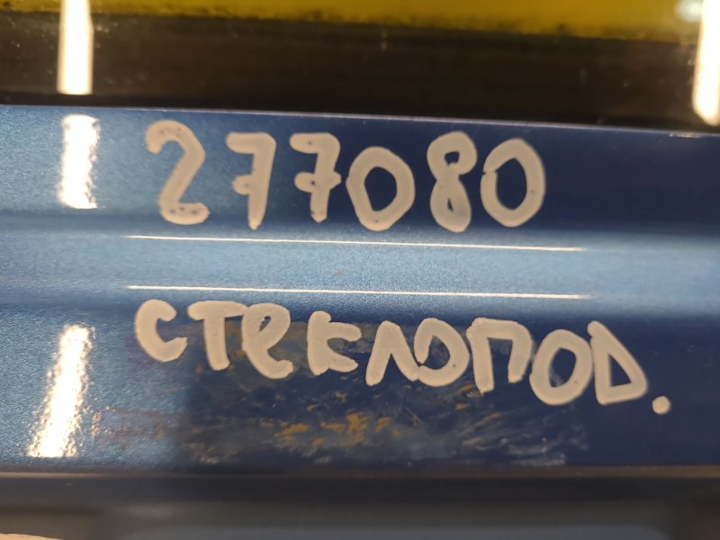 Стеклоподъемник передний правый LEAF 18-