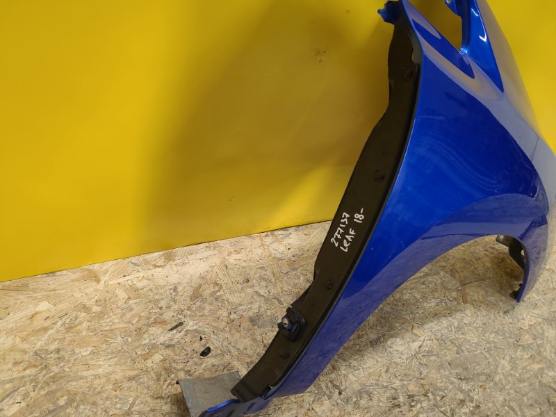 Запчасть пыльник крыла передний правый NISSAN LEAF 18- 63820-5SH1A Б/У Пыльник крыла передний правый NISSAN LEAF 18- 63820-5SH1A Б/У