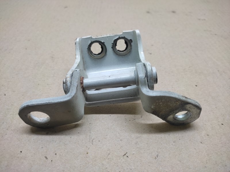 Петля двери верхняя задняя левая MDX (YD3) 13-21 2014 3.5