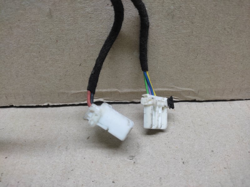 Амортизатор крышки багажника левый MDX (YD3) 13-21 2014 3.5 Амортизатор крышки багажника левый MDX (YD3) 13-21 2014 3.5