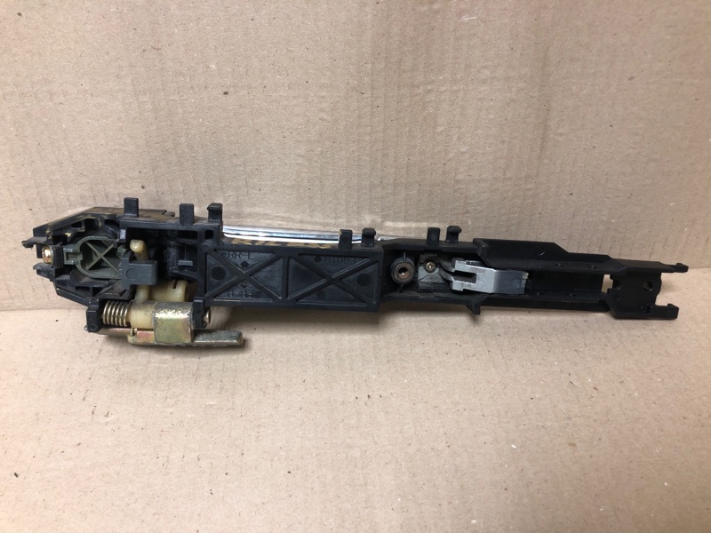 Ручка двери наружная задняя левая M35/M45 04-10 2004 3.5 VQ35DE