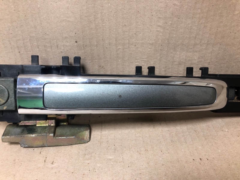 Ручка двери наружная задняя правая M35/M45 04-10 2004 3.5 VQ35DE Ручка двери наружная задняя правая M35/M45 04-10 2004 3.5 VQ35DE