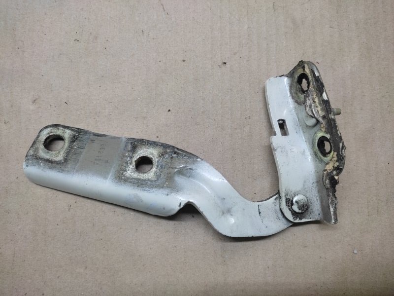 Петля крышки багажника задняя левая MDX (YD3) 13-21 2014 3.5