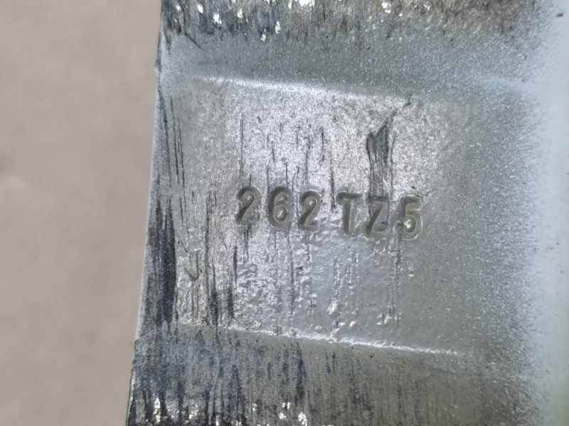 Петля крышки багажника задняя левая ACURA MDX (YD3) 13-21 3.5