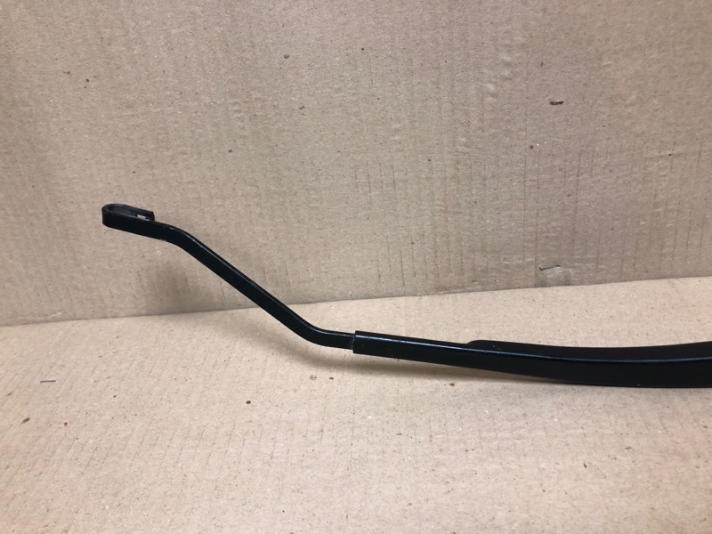 Поводок стеклоочистителя передний правый M35/M45 04-10 2004 3.5 VQ35DE