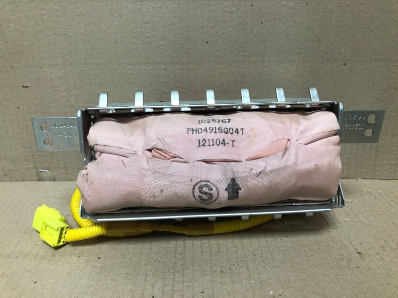 Подушка безопасности пассажира INFINITI M35/M45 04-10 2004 3.5 VQ35DE K851E-EH100 Б/У