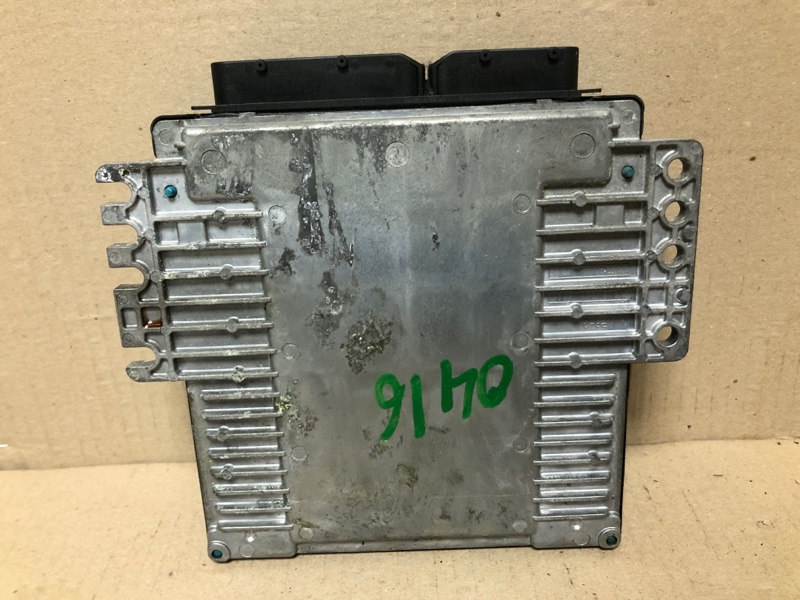 Блок управления двигателем M35/M45 04-10 2004 3.5 VQ35DE