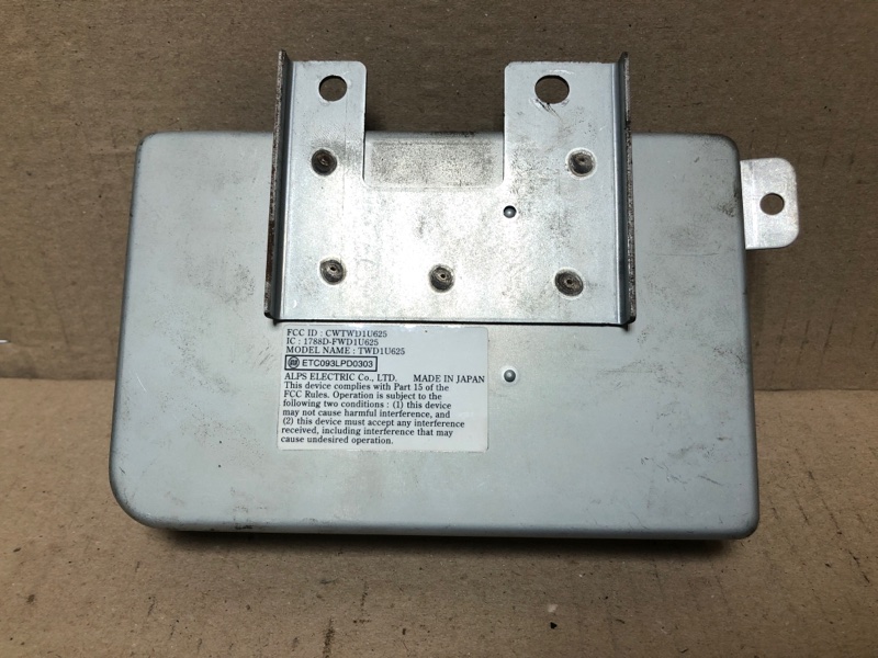 Блок управления центральным замком M35/M45 04-10 2004 3.5 VQ35DE