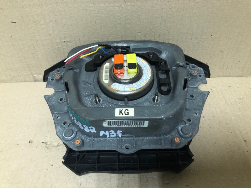 Подушка безопасности в руль M35/M45 04-10 2004 3.5 VQ35DE Подушка безопасности в руль M35/M45 04-10 2004 3.5 VQ35DE