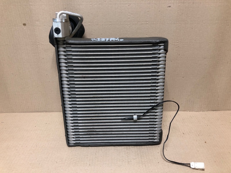 Испаритель кондиционера INFINITI M35/M45 04-10 2004 3.5 VQ35DE 27280-EH100 Б/У