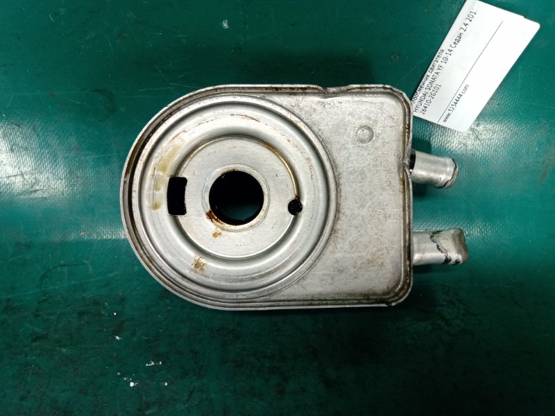 Теплообменник масляного фильтра HYUNDAI SONATA YF 10-14 Седан 2.4 Теплообменник масляного фильтра HYUNDAI SONATA YF 10-14 Седан 2.4