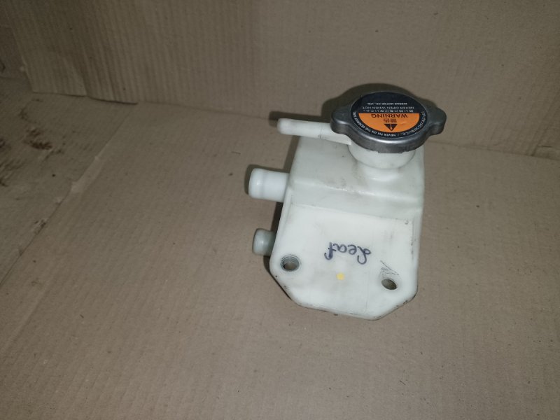 Бачок расширительный NISSAN LEAF 10-17 Бачок расширительный NISSAN LEAF 10-17