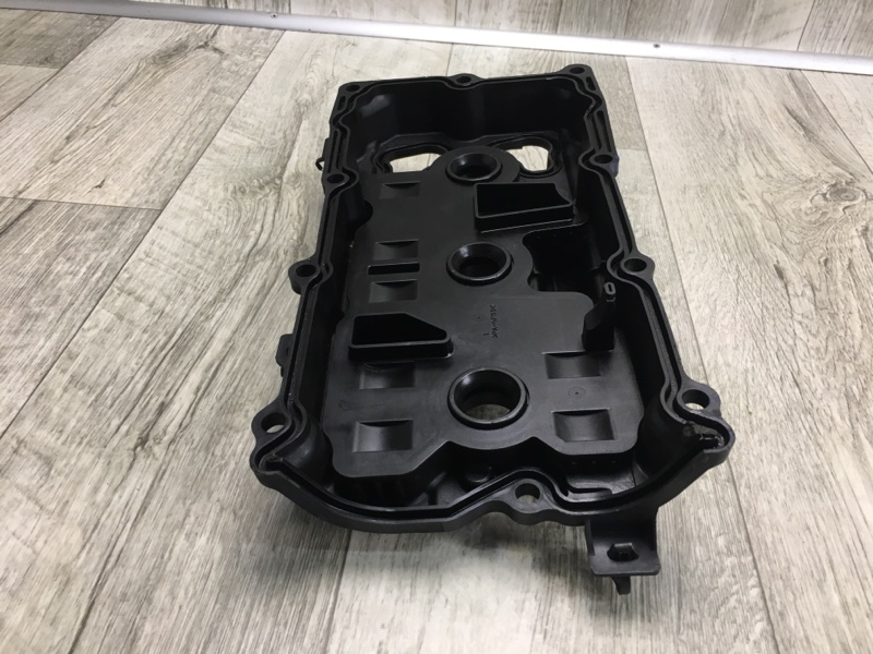 Крышка клапанная правая TEANA J32 08-14 2.5 VQ25