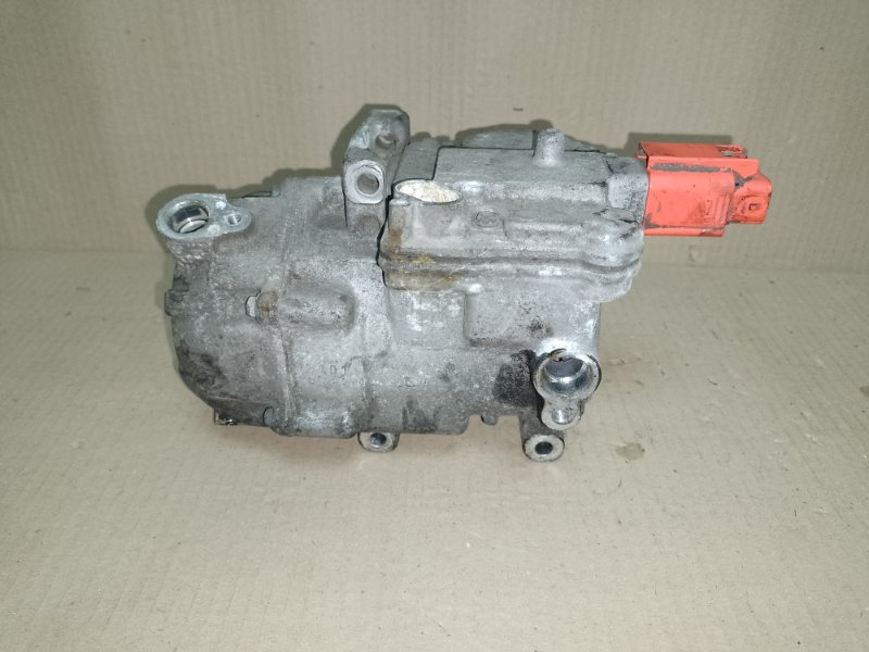 Компрессор кондиционера TOYOTA PRIUS - 30 09-17 88370-47033 Б/У