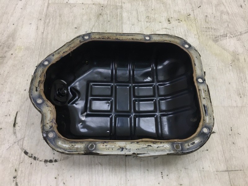Запчасть поддон двигателя NISSAN TEANA J32 08-14 2.5 VQ25 11110-JA10D Б/У Поддон двигателя NISSAN TEANA J32 08-14 2.5 VQ25 11110-JA10D Б/У