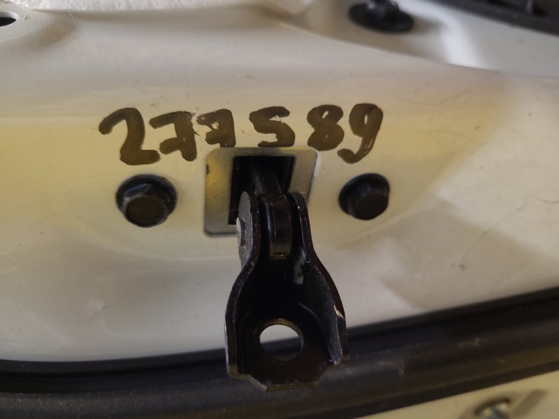 Запчасть ограничитель двери передний правый NISSAN LEAF 18- 80430-3NF0A Б/У Ограничитель двери передний правый NISSAN LEAF 18- 80430-3NF0A Б/У