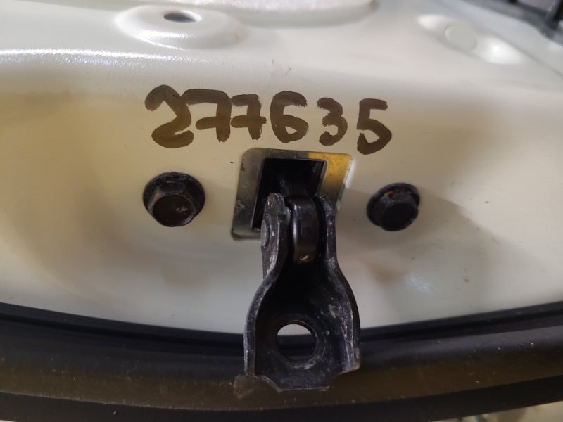 Запчасть ограничитель двери задний правый NISSAN LEAF 18- 82430-3NF0A Б/У Ограничитель двери задний правый NISSAN LEAF 18- 82430-3NF0A Б/У