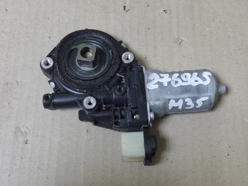 Запчасть моторчик стеклоподъемника передний правый INFINITI M35/M45 04-10 2004 3.5 VQ35DE 80730-EG000 Б/У Моторчик стеклоподъемника передний правый INFINITI M35/M45 04-10 2004 3.5 VQ35DE 80730-EG000 Б/У