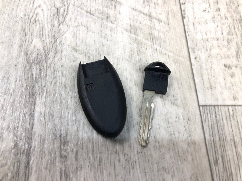 Ключ зажигания JUKE 10-19