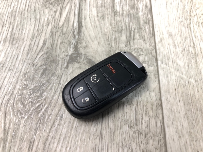 Ключ зажигания JEEP CHEROKEE 14-