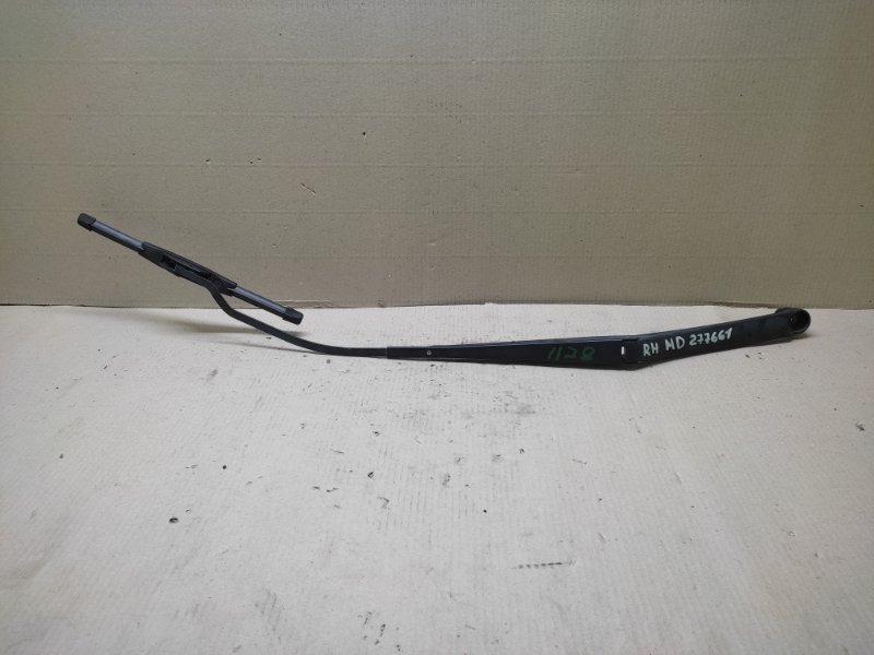 Поводок стеклоочистителя передний правый HYUNDAI ELANTRA MD 10-15 2012 1.8 G4NB 98320-3X500 Б/У