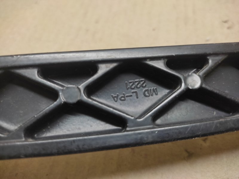 Поводок стеклоочистителя передний правый HYUNDAI ELANTRA MD 10-15 1.8 G4NB