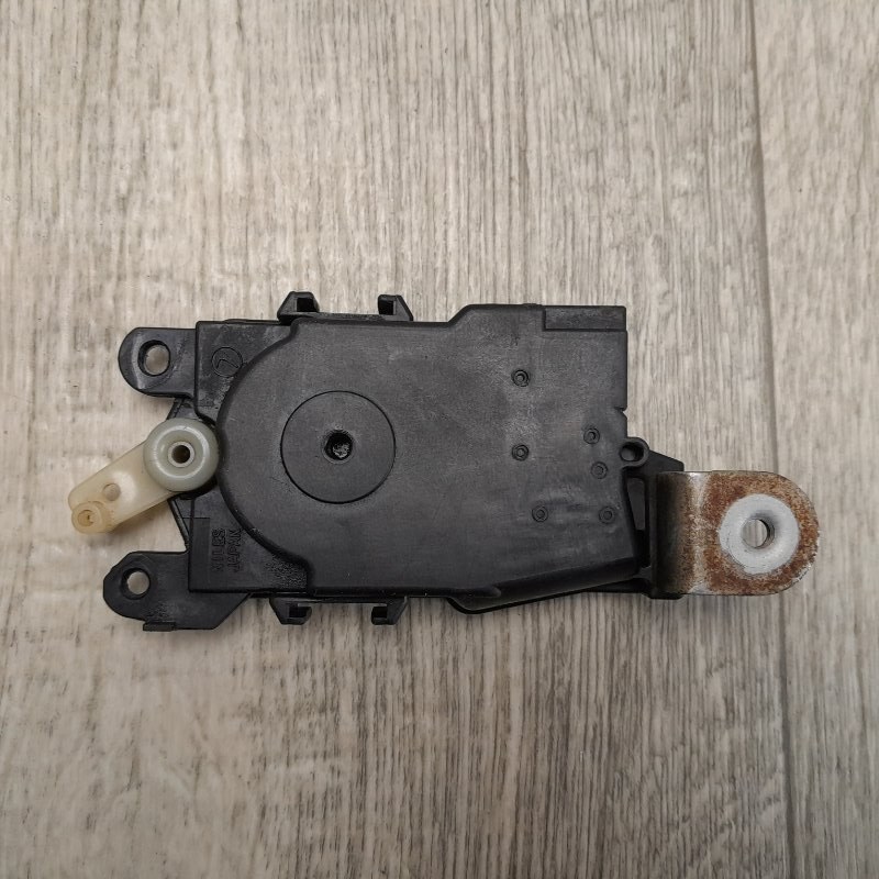 Замок двери правый SUBARU TRIBECA B9 05-07 Замок двери правый SUBARU TRIBECA B9 05-07