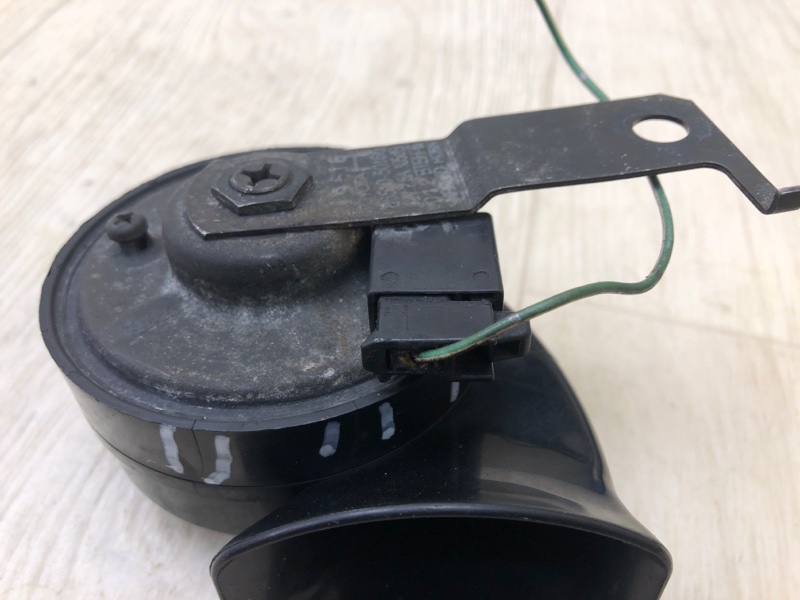 Сигнал левый LS430 00-06 2000 UCF30L 4.3 3UZFE