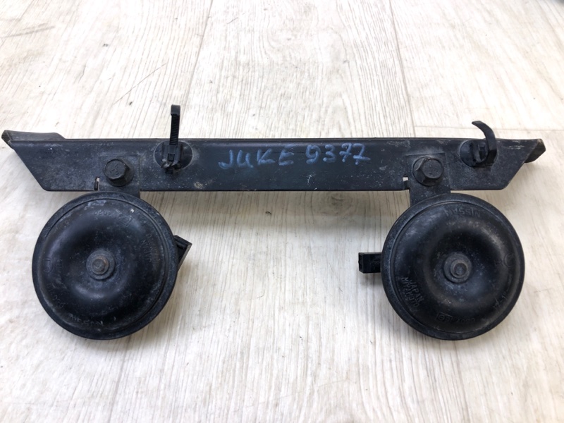 Сигнал NISSAN JUKE 10-19 2011 F15 1.6 MR16DDT 256101KA0A Б/У